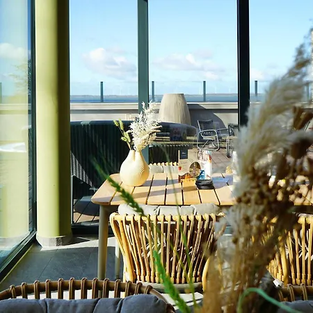Pet Friendly Apartament Lembruch